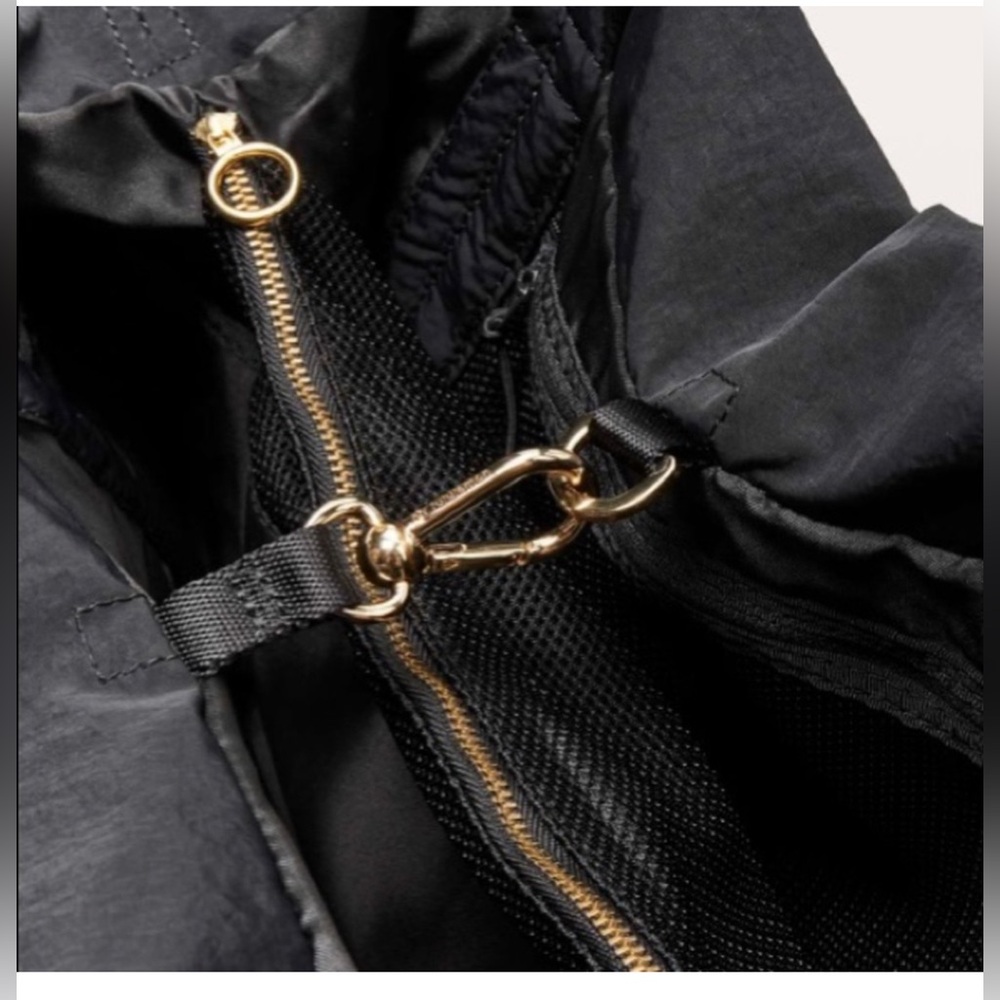 NWOT LULULEMON Principal Large Bag 30L - Picture 6 of 13